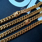 Plain | Fly Mami Necklace (10mm)